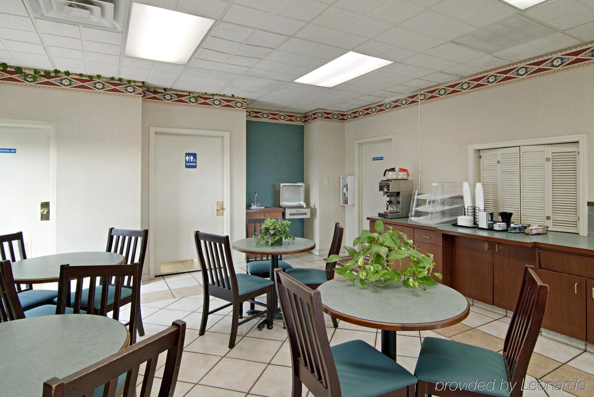 America'S Best Value Inn & Suites - Memphis/Graceland Restoran gambar