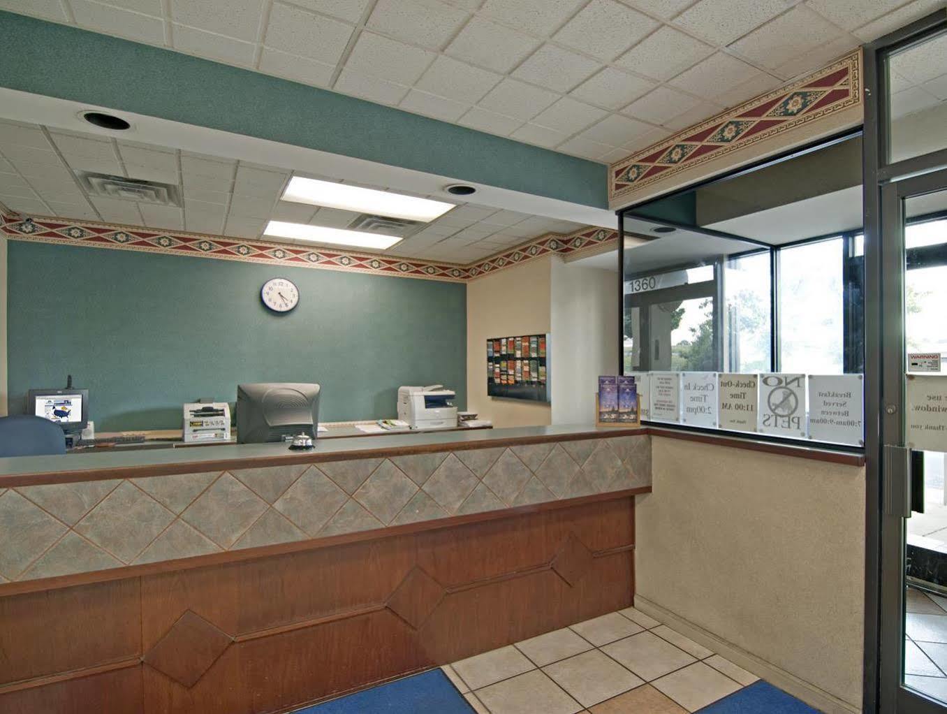 America'S Best Value Inn & Suites - Memphis/Graceland Luaran gambar